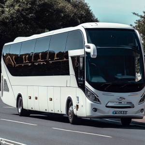 Coach Hire in Glasgow: Exploring Scotland's Vibrant City with Comfort